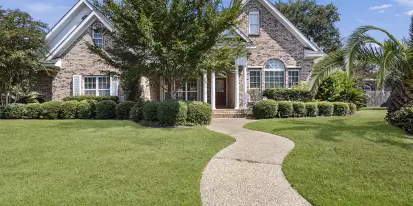 2529 Faulkner Court