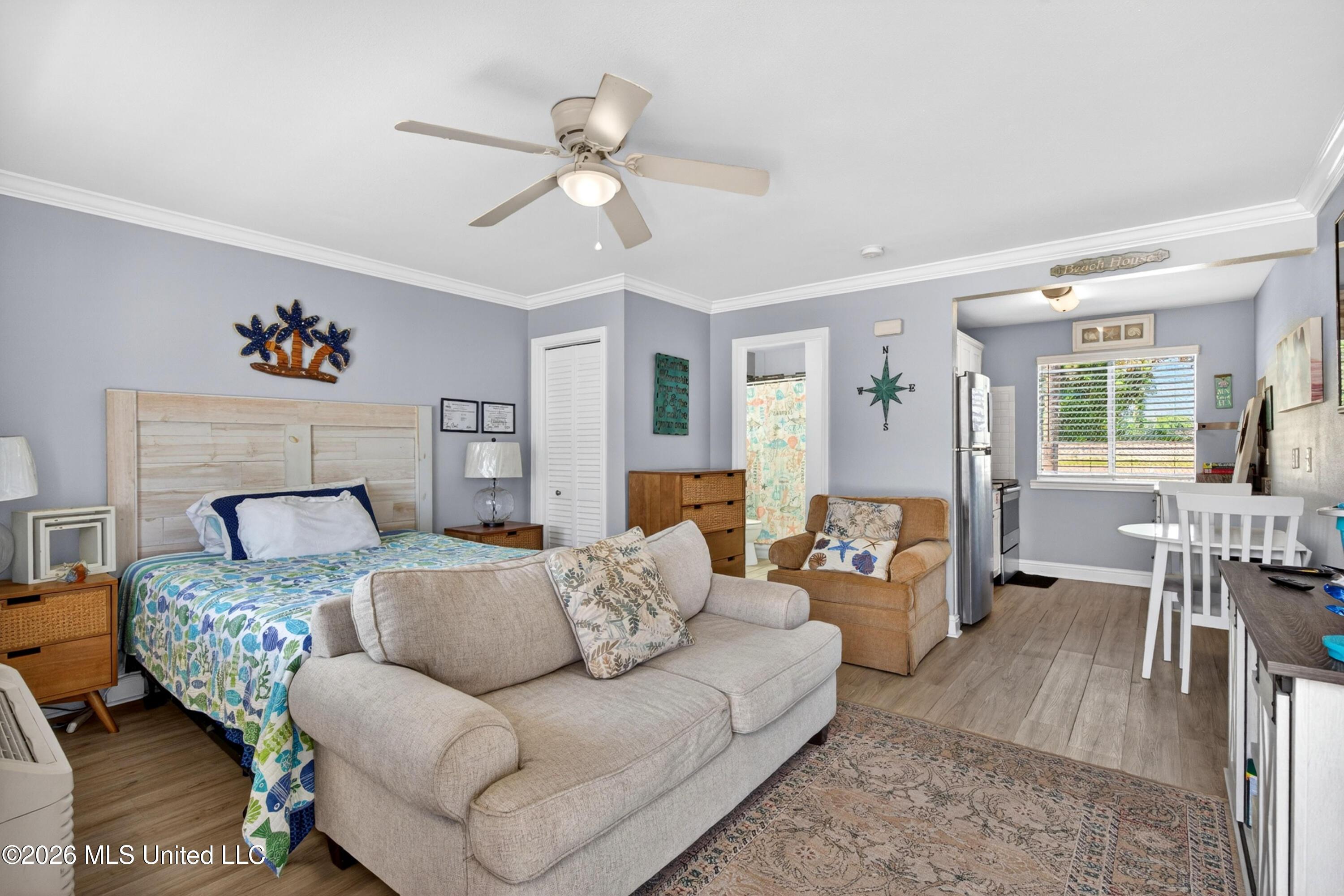 Image 2: 1664Beach#7-2