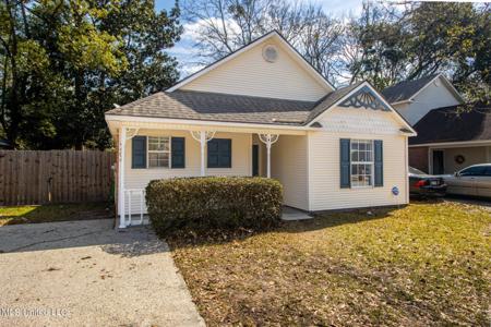 4404 Biglin Bayou Drive