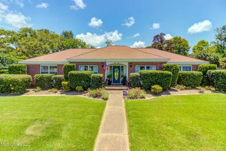 3512 Parliament Drive