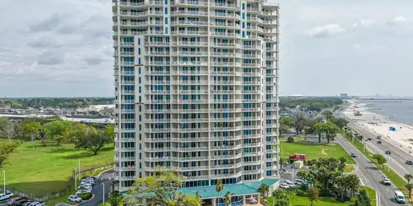 2668 Beach Boulevard