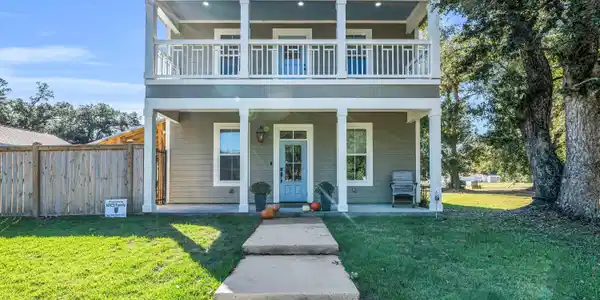 509 Thomas Shields Boulevard