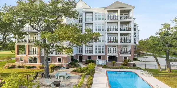 1100 W Beach Boulevard