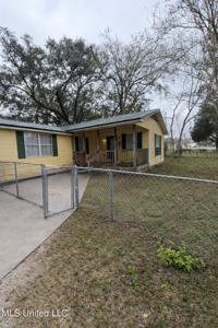 3906 Old Mobile Avenue