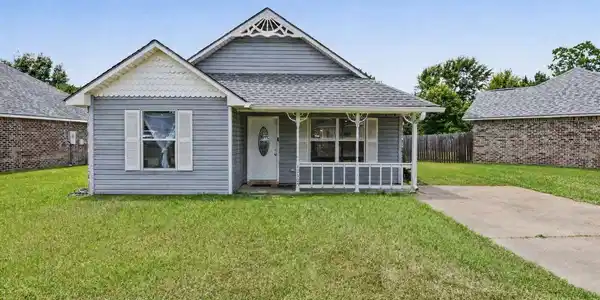 10307 Cottage Court