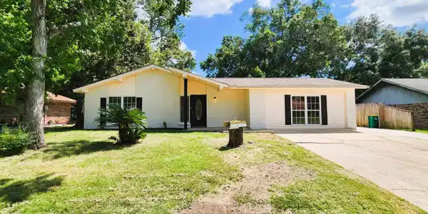 326 Dianne Drive