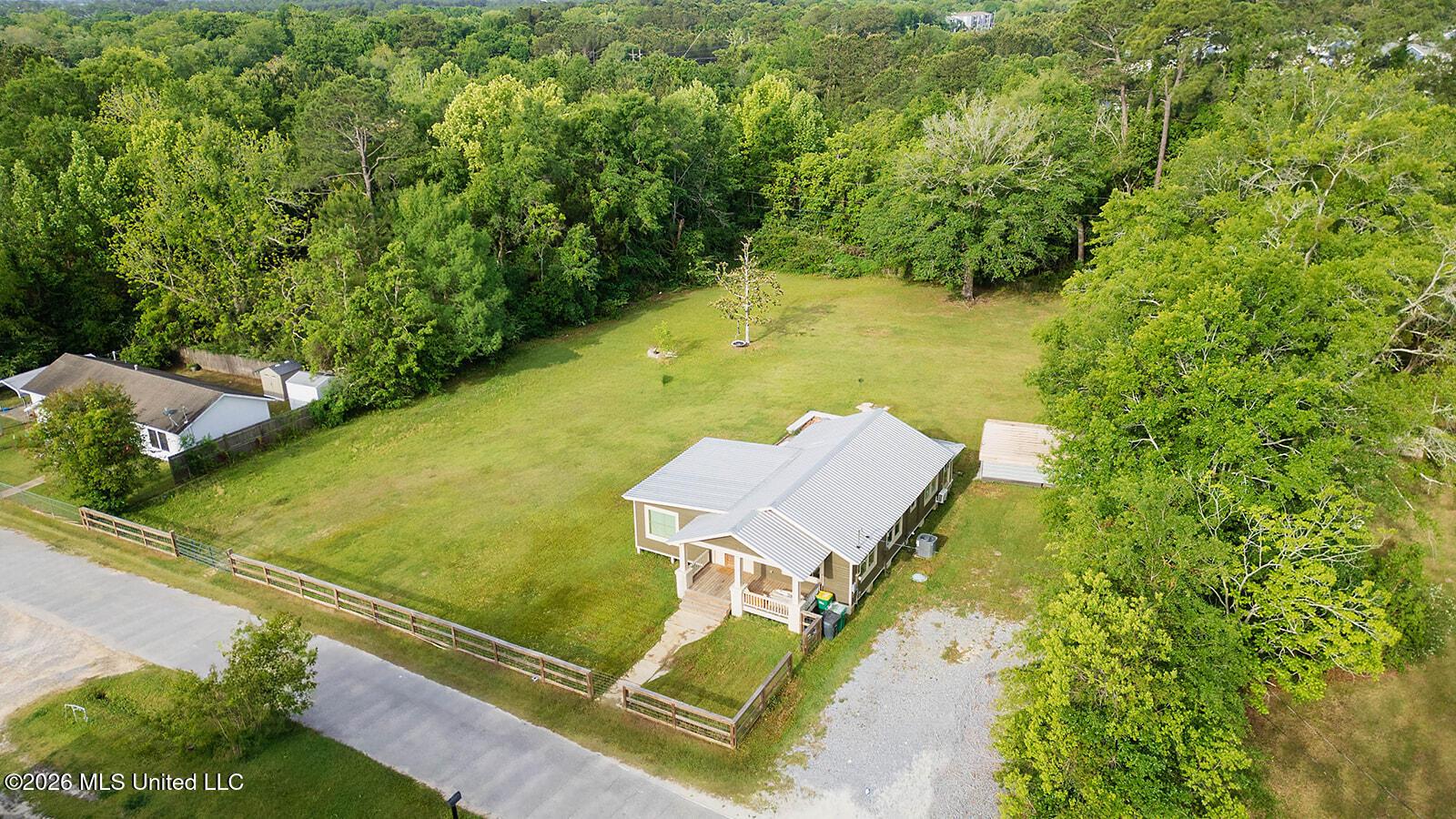 Image 2: Aerial - Wayne