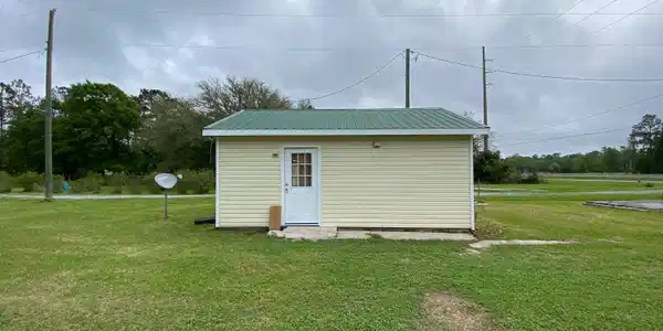 5300 Highway 90