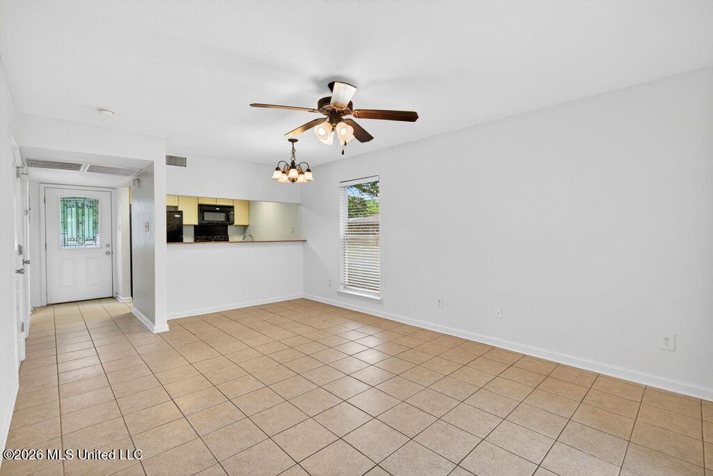 Image 4: 3230CumberlandRd.-5