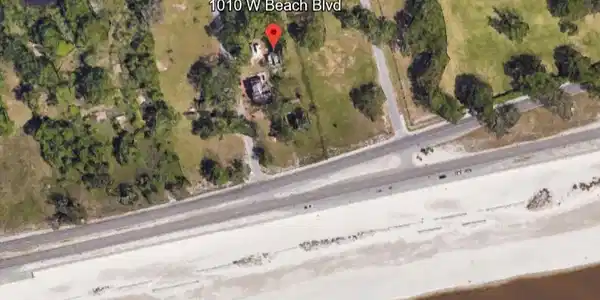 1010 Beach Boulevard W