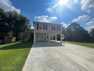 120 Mollere Drive