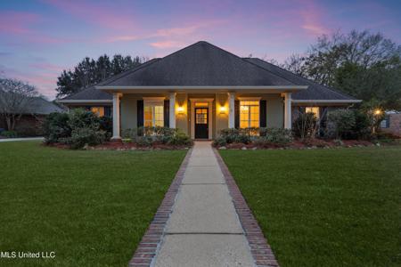 124 Surgeres Place