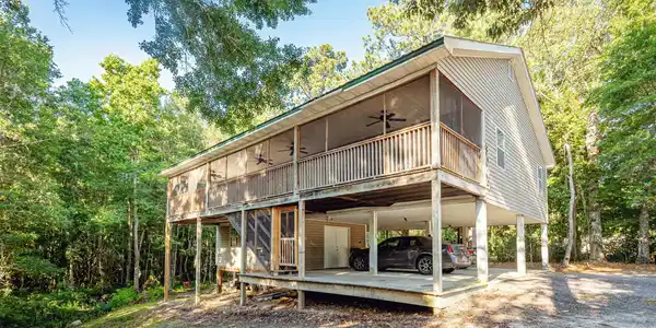 9009 Old Walnut Road