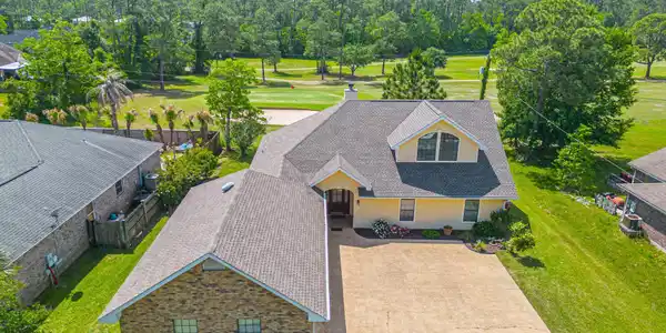 113 Fernwood Drive