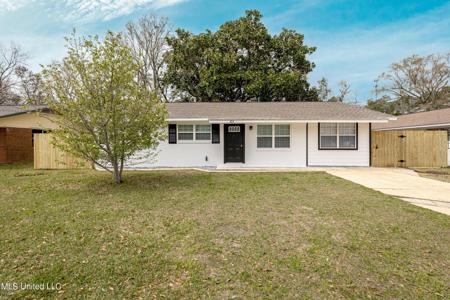 203 Walnut Drive