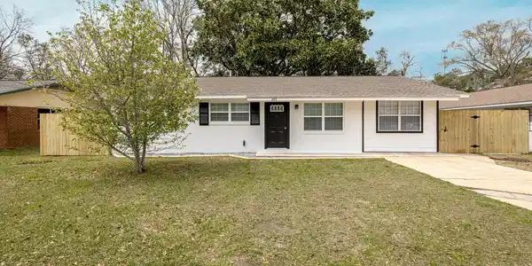 203 Walnut Drive