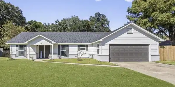 141 Reynolds Circle