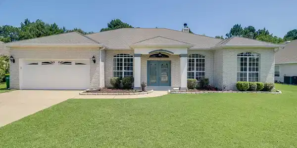 7204 Southwind Drive