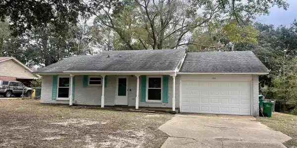 1221 Wellington Lane