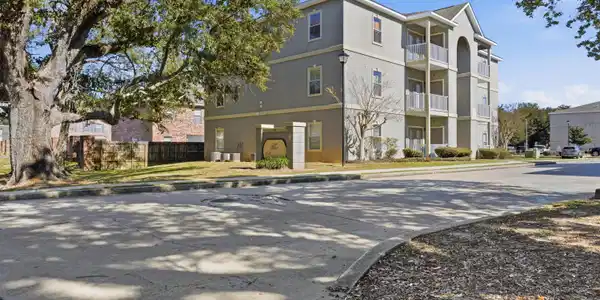 310 Holcomb Boulevard