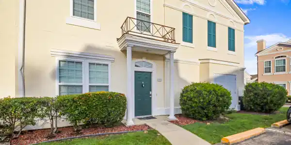 2252 Beach Drive