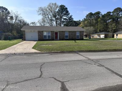 2449 Northbrook Drive