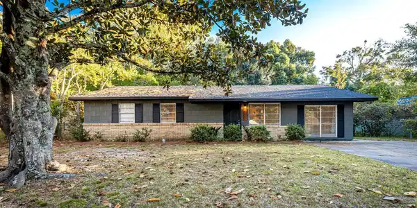 109 Beverly Drive