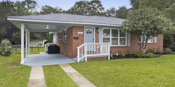 331 Saint Mary Boulevard