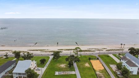 126 S Beach Boulevard