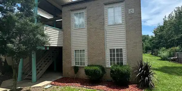 245 Mcdonnell Avenue