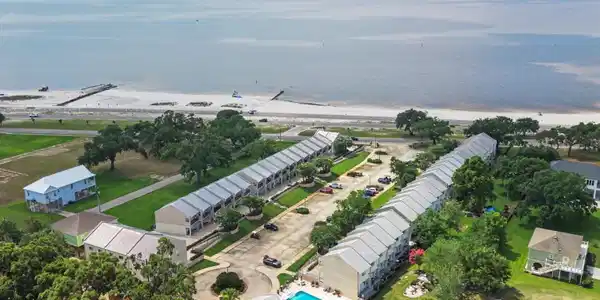 Image 3: DJI_0795