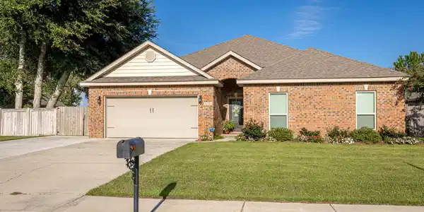 111 Needlerush Place