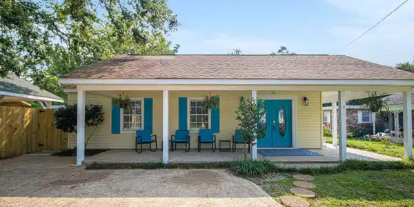 710 Rich Avenue