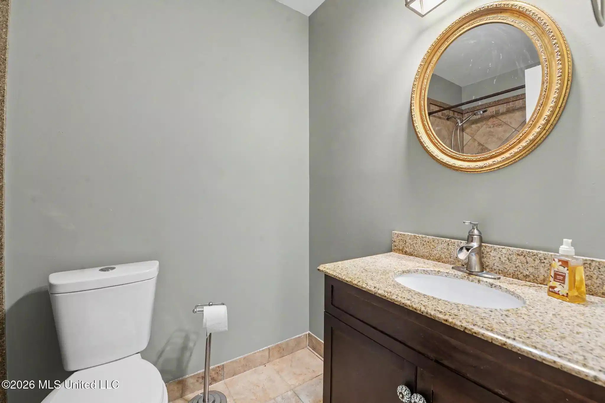 Image 1: Bathroom 2 v1