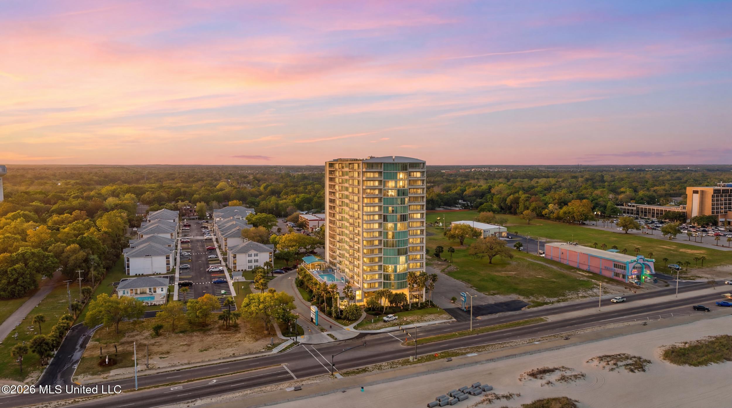 Image 2: 2_dji_20260327123346_0275_d_twilight_e35