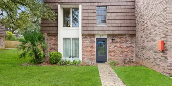 527 Front Beach Drive
