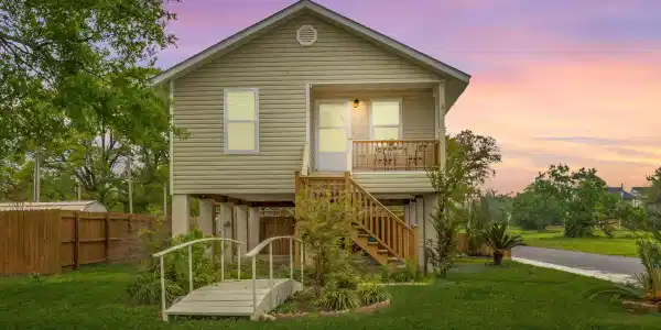 395 Bonner Drive