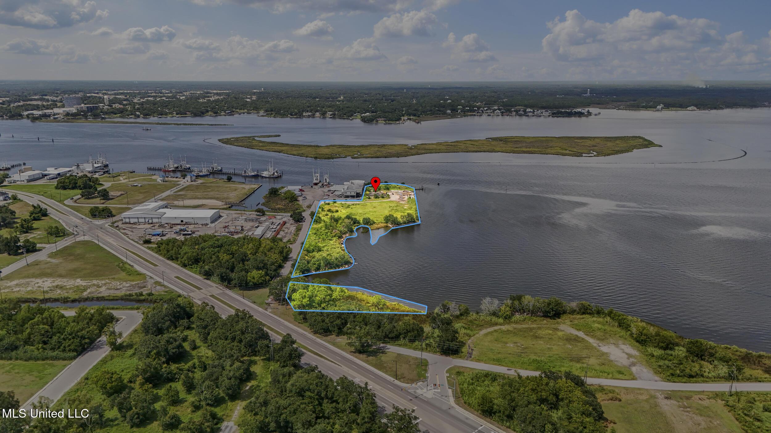 Image 3: 540 bayview ave, biloxi, ms_cpm_001_addo