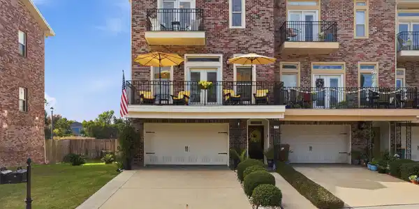 17 Oak Alley Lane