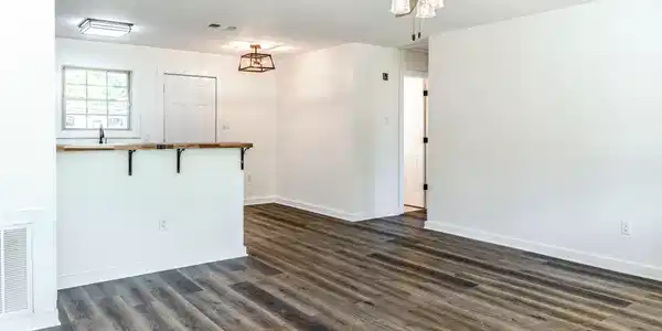 239 Seal Avenue