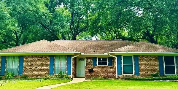 701 Tantallon Drive