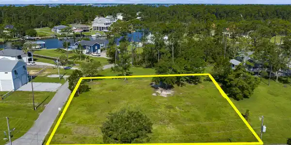 140 Hillcrest Drive