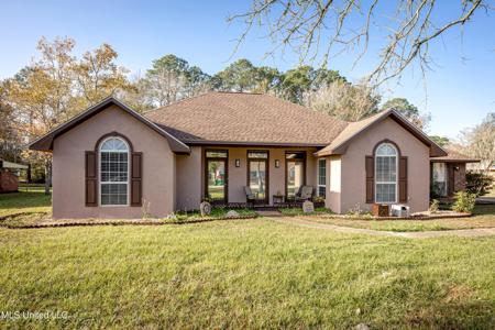 221 Tantallon Drive