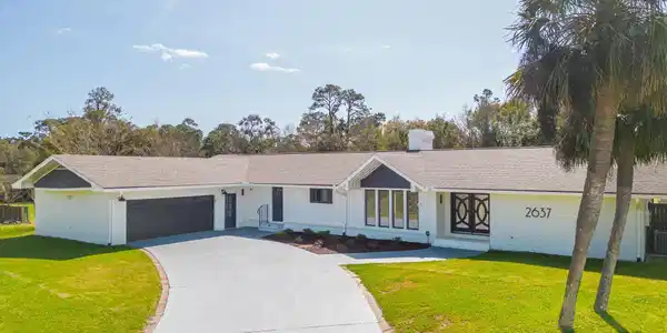 2637 Park View Drive