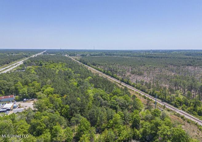 Image 2: 7701 Bienville Blvd 90