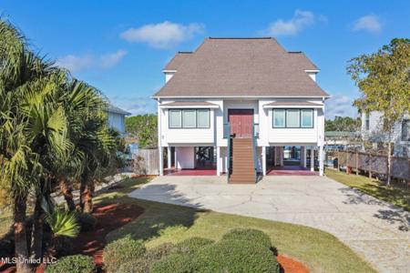 104 Poplar Point