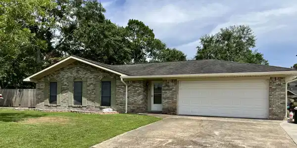 790 Cambridge Drive