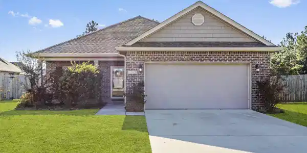 1262 Lilac Cove