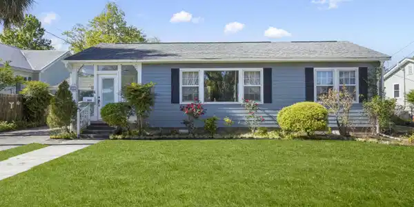 312 Demontluzin Avenue