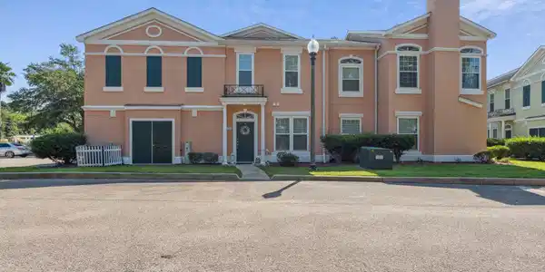 2252 Beach Drive